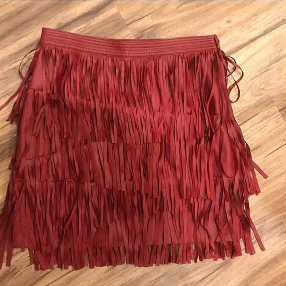H&M fringe skirt - Picture 6 of 6